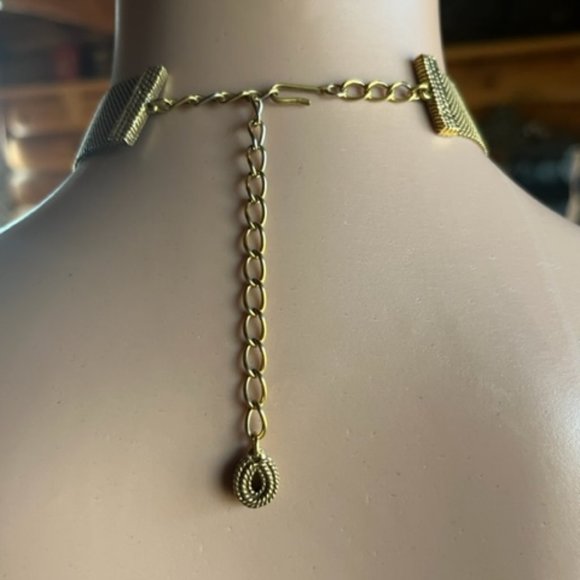 "Goldette" Mesh Drop Crystal Choker & Earrings - Picture 2 of 7